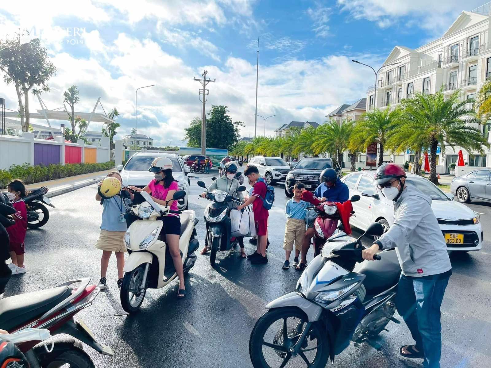 Vị trí của Masterise Center Point có thuận tiện cho con cái học hành ? 4 anh Viber 2023 09 05 13 03 31 218