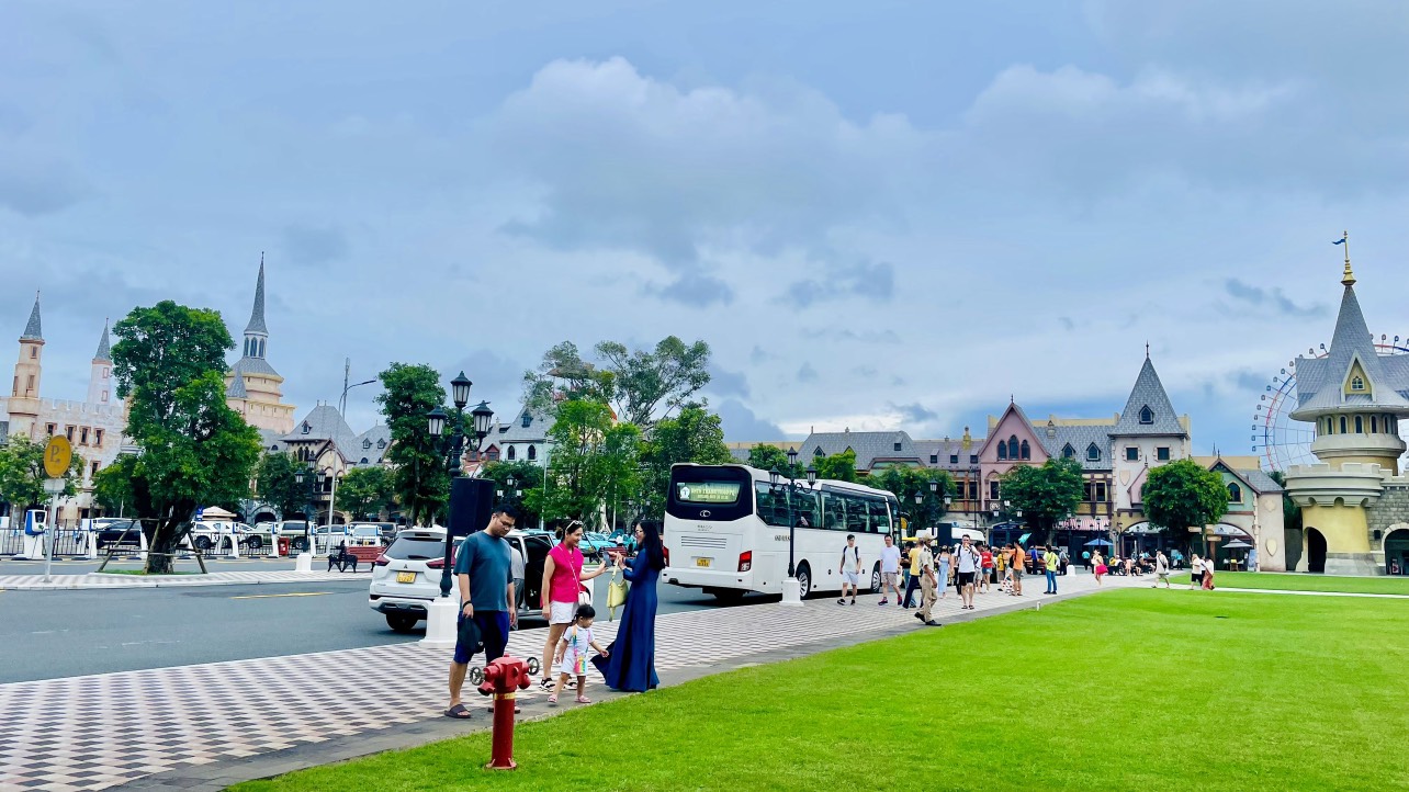 Lễ 2/9 tại Phú Quốc như thế nào ? 5 z4657519766959 d11740a53c78dbaab07203cf895f9dc1