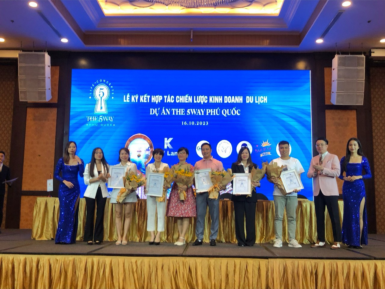 Ký kết Hợp tác Kinh Doanh với hơn 100 Đơn Vị Lữ Hành The 5Way Phú Quốc 2 z4793153530559 a92ce063cd628c53a4da90728f26bfb2