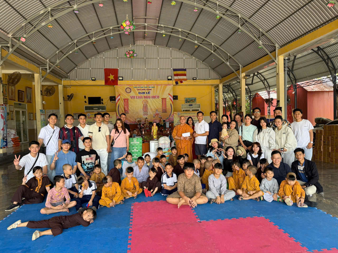 BTCLAND VIETNAM – Hành Trình Trao Yêu Thương 5 73684037 6e95 4b52 bd16 993c0a4b83a8