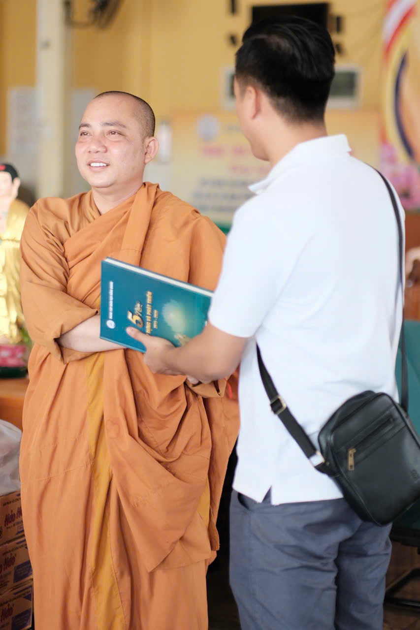 BTCLAND VIETNAM – Hành Trình Trao Yêu Thương 3 a9d55c0b efb5 471f bdb0 7aac856d786f