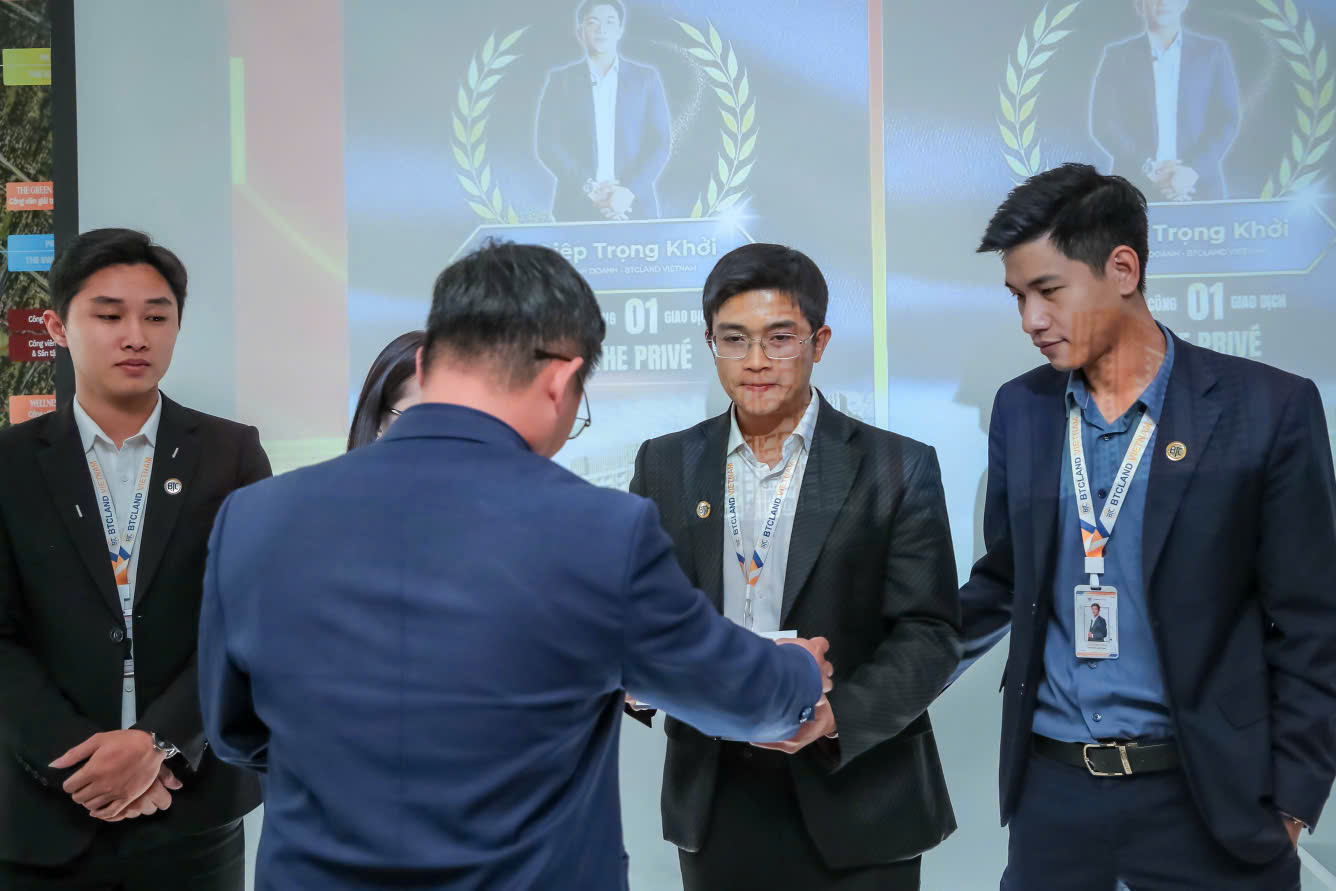 🔥🎉 BTCLAND – TỔNG KẾT QUÝ 3/2025 & ĐỊNH HƯỚNG QUÝ 4/2025 VÀ QUÝ 1/2026 🎉🔥 25 03f2f30b cdca 431c 8959 ef3507c03611