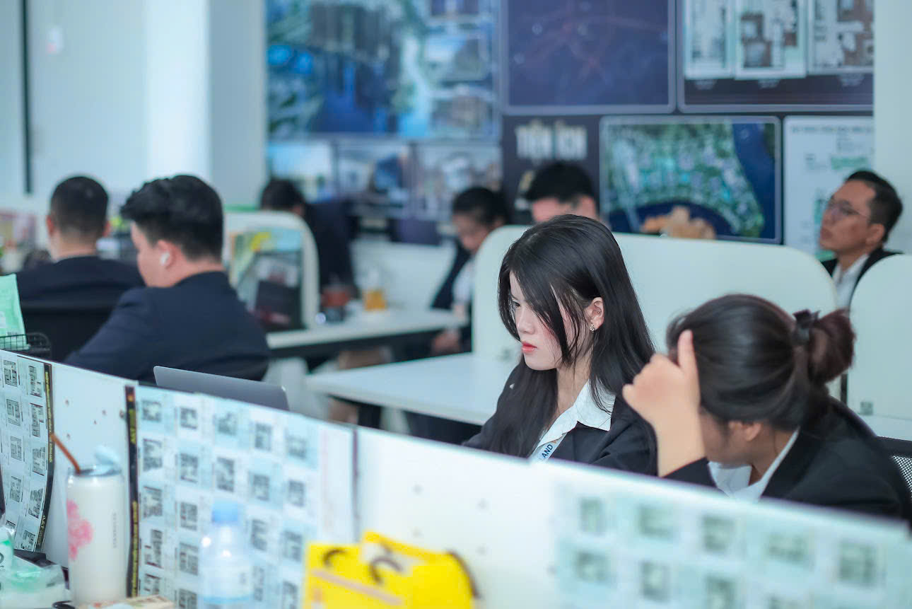 🔥🎉 BTCLAND – TỔNG KẾT QUÝ 3/2025 & ĐỊNH HƯỚNG QUÝ 4/2025 VÀ QUÝ 1/2026 🎉🔥 13 c6517d7b e78f 497f adf9 7088c04de64e