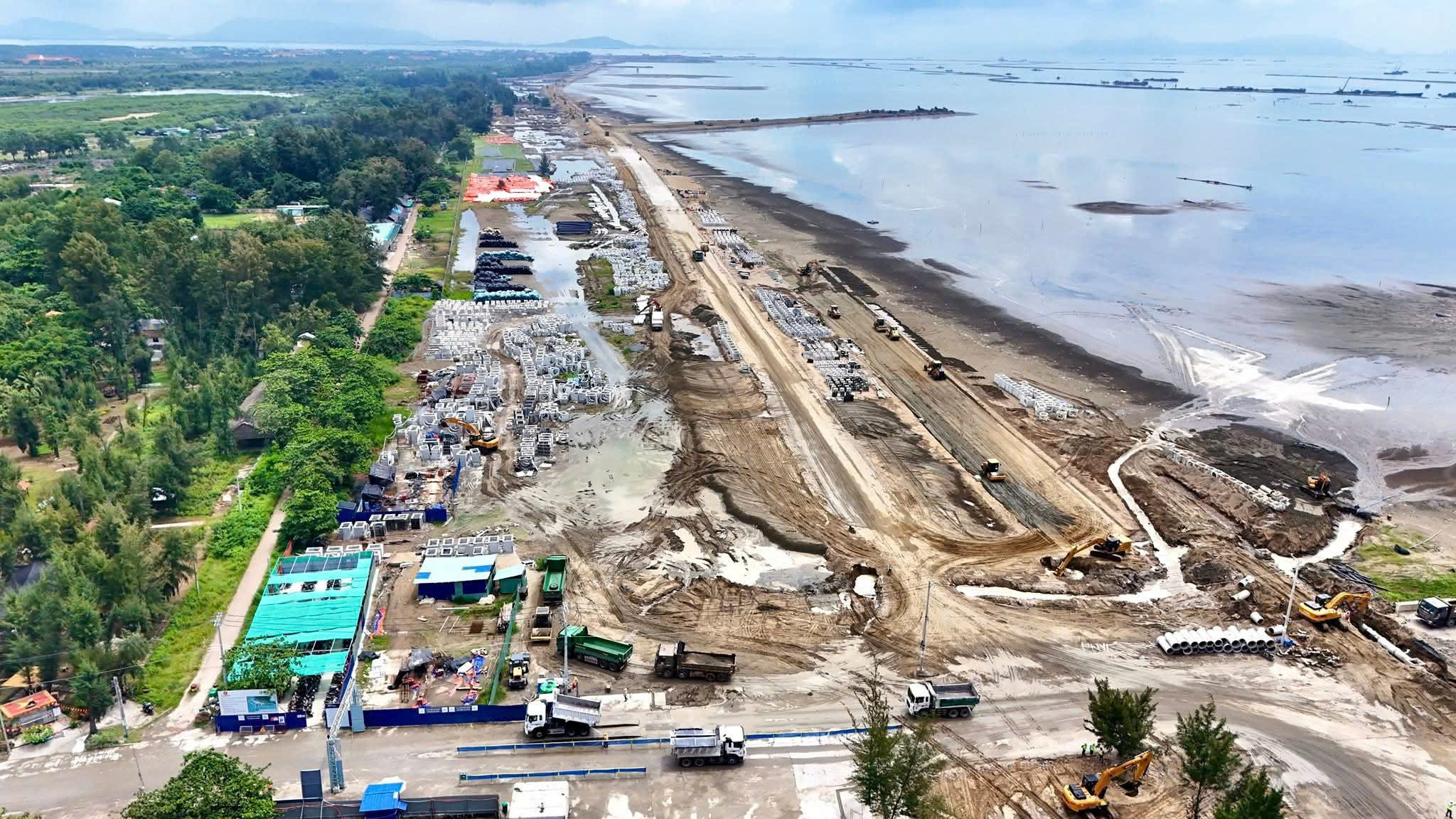 🏗️ Tiến độ Vinhomes Green Paradise Cần Giờ mới nhất (10/2025) 1 d58f0220 ce4b 4b63 a384 916a7ca11596
