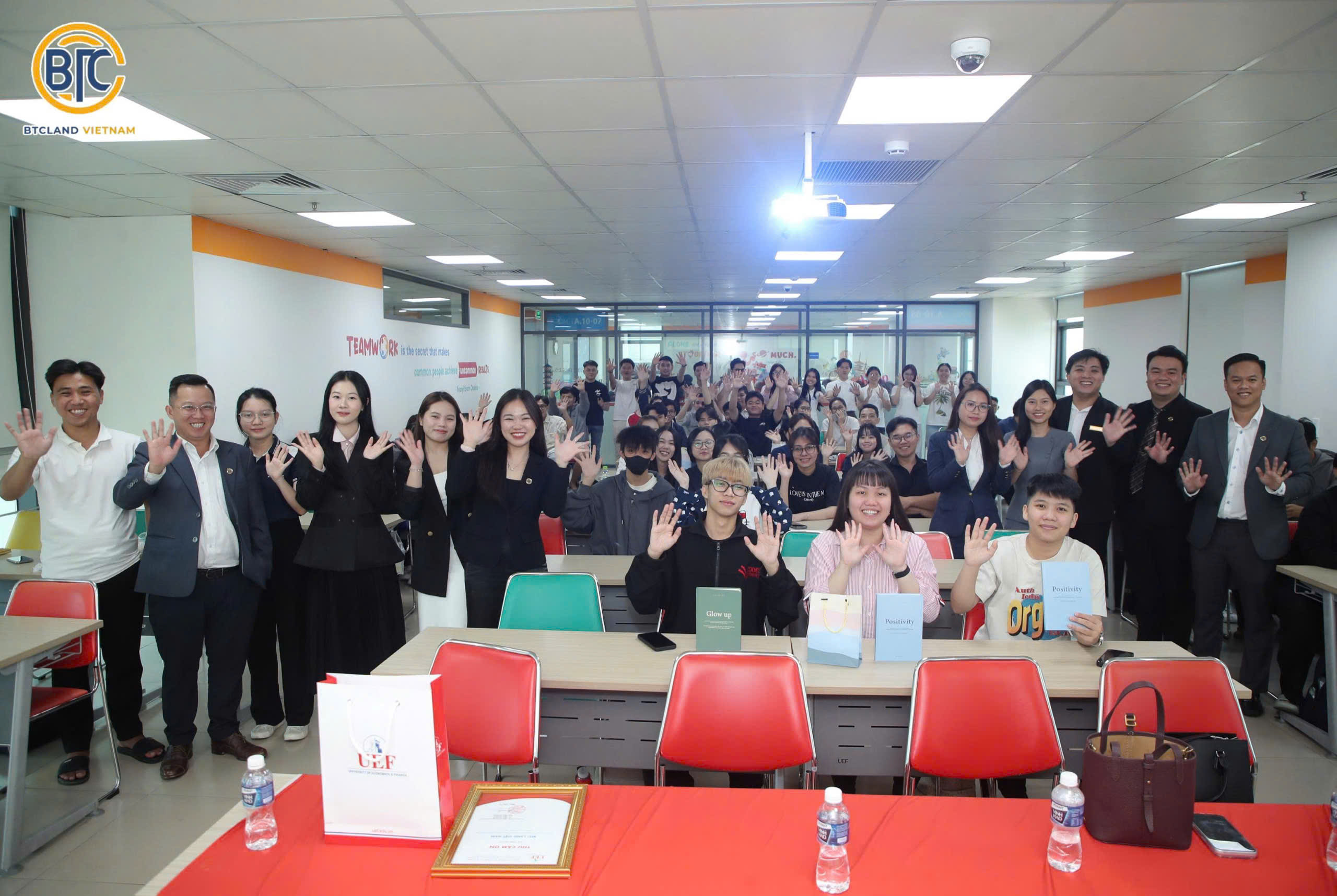 BTC Land Việt Nam x UEF: Workshop Sáng Tạo Video Marketing Bằng AI 1 a92920bb 8c3b 4e2d ab45 477c41dee257