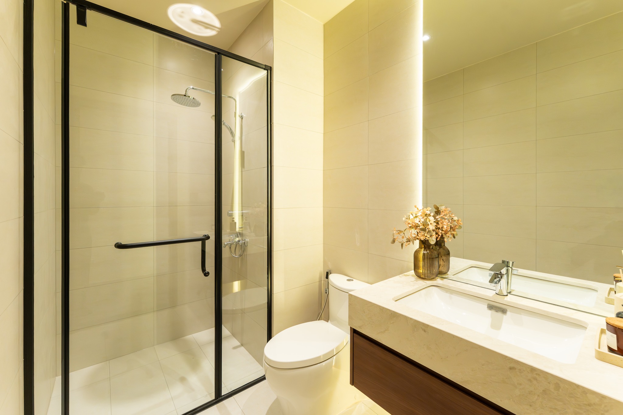 Khám Phá Căn Hộ Signature Lusso Saigon: Chuẩn Mực Sống Vượt Tầm 11 657351083 122106393477214240 822915845779485203 n