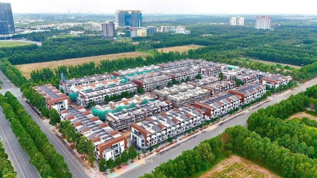 BTCLAND VIETNAM 16 b57ef9dd f496 4db5 8c96 31d398899f30